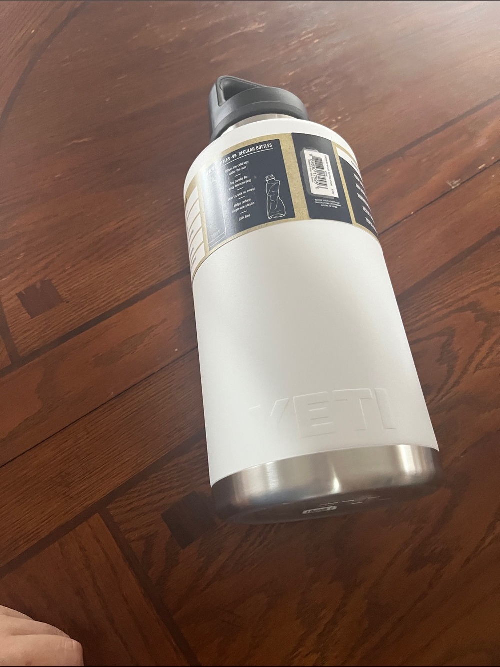 Yeti Rambler 64 oz Bottle - White with Gray Lid - Picture 5 of 6
